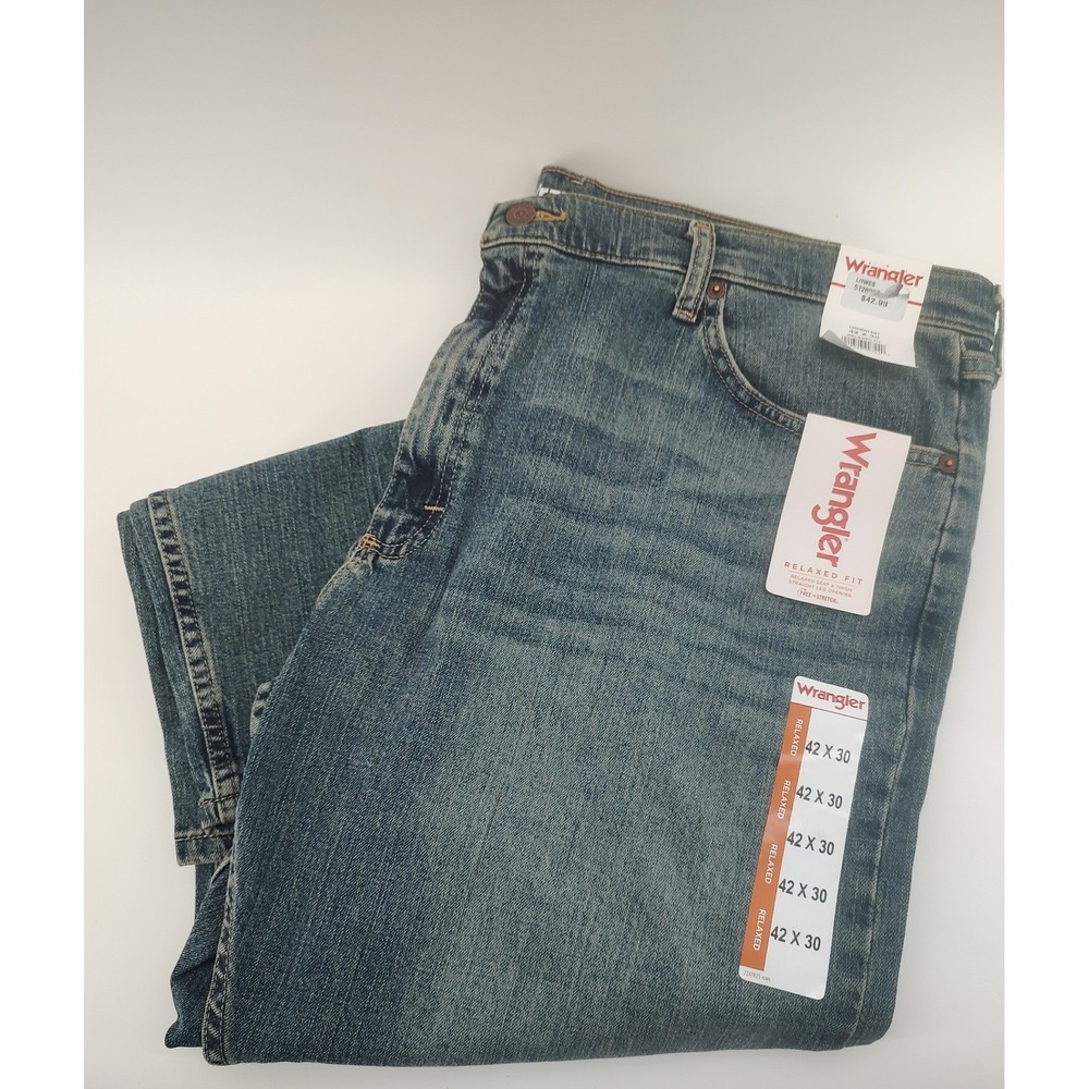 Wrangler Relaxed Fit Jeans Mens 42x30 Blue NWT Straight Leg Stretch 10MGW15GT